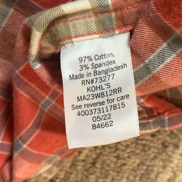 Apt 9 Men’s Size Large Casual Button Down Shirt Red Plaid Long Sleeve Collared - Picture 3 of 6